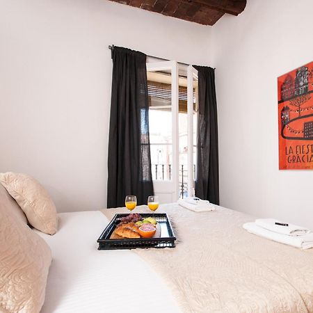 Short Stay Group Gracia Serviced Apartments บาร์เซโลนา ภายนอก รูปภาพ