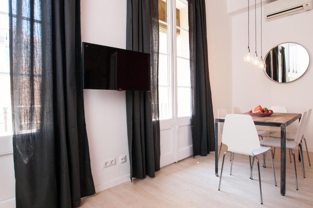 Short Stay Group Gracia Serviced Apartments บาร์เซโลนา ห้อง รูปภาพ