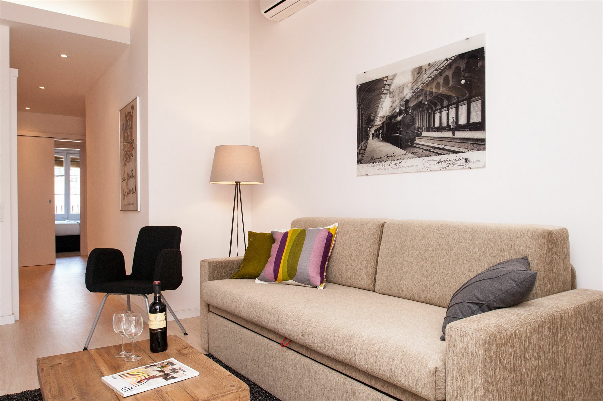 Short Stay Group Gracia Serviced Apartments บาร์เซโลนา ภายนอก รูปภาพ