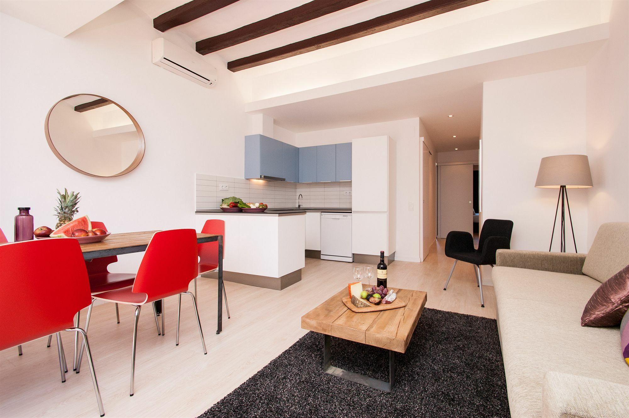 Short Stay Group Gracia Serviced Apartments บาร์เซโลนา ภายนอก รูปภาพ