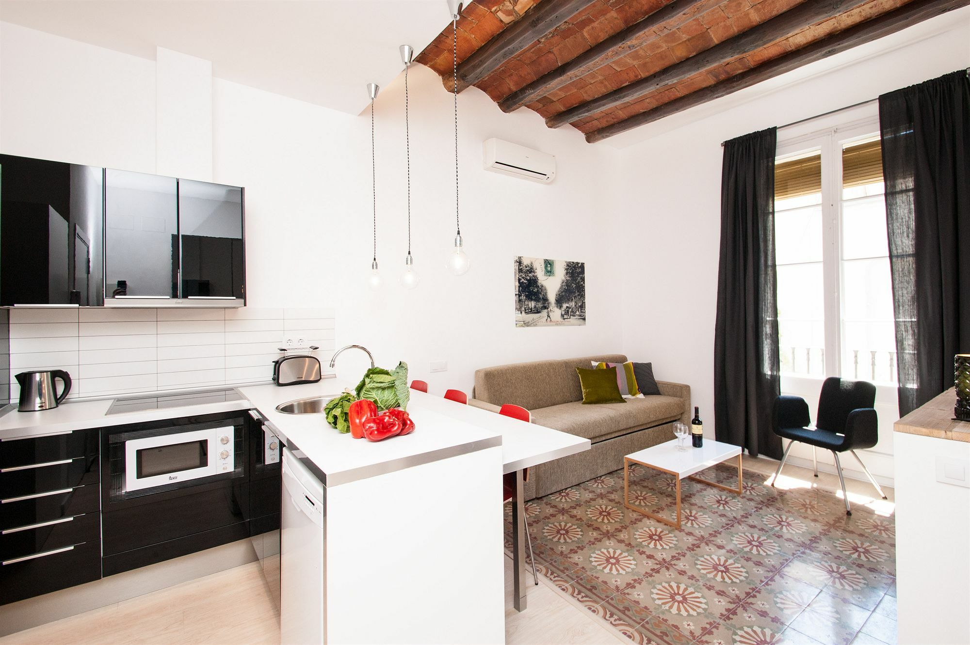 Short Stay Group Gracia Serviced Apartments บาร์เซโลนา ภายนอก รูปภาพ