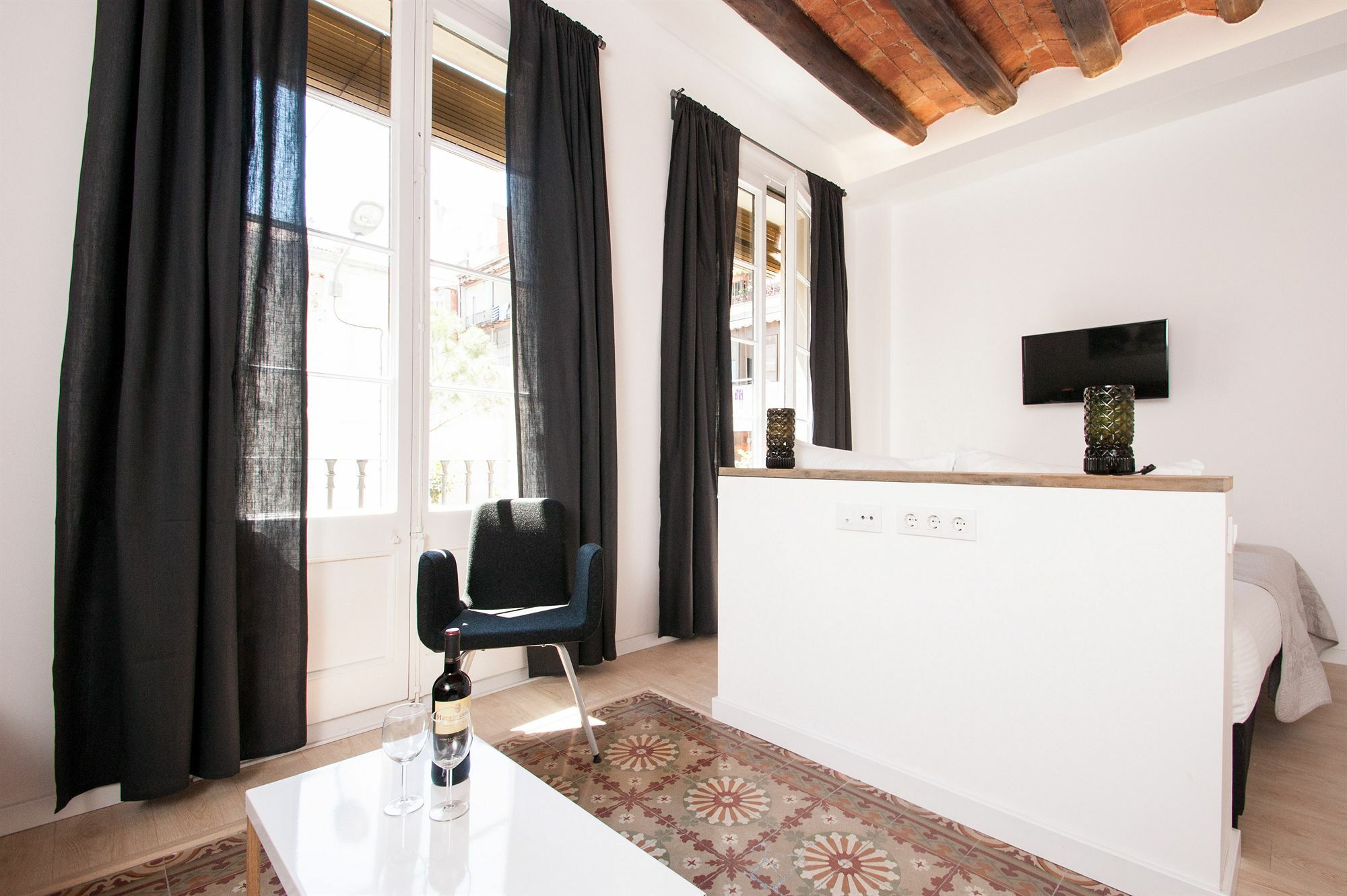 Short Stay Group Gracia Serviced Apartments บาร์เซโลนา ภายนอก รูปภาพ