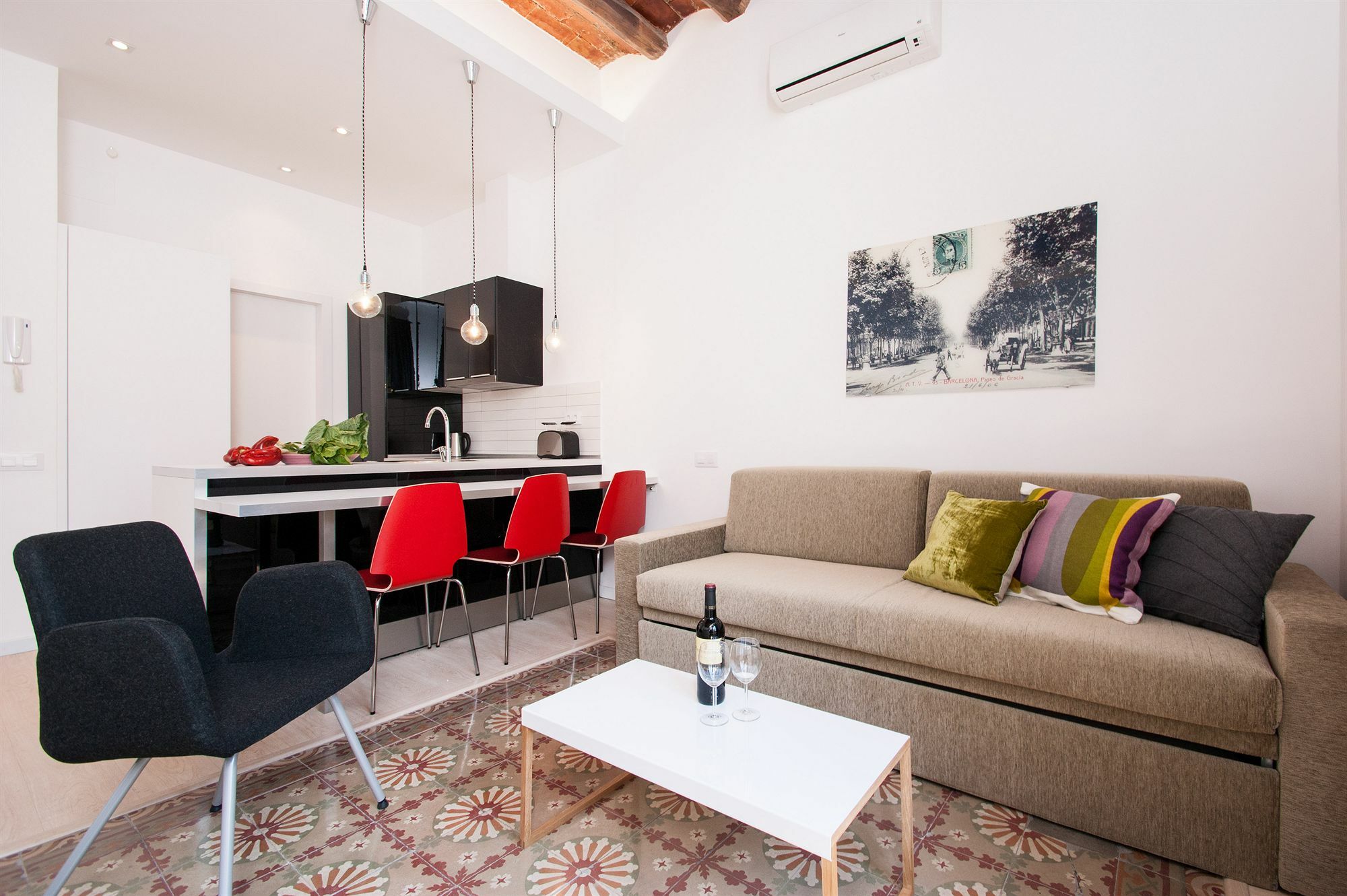 Short Stay Group Gracia Serviced Apartments บาร์เซโลนา ภายนอก รูปภาพ